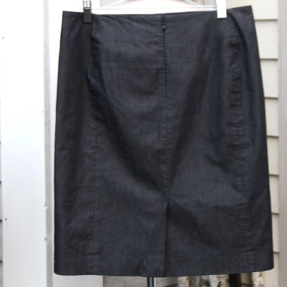 Ann Taylor Petite Grey Chambray Stretch Cotton Blend Classic Pencil Skirt Sz 10P - Picture 2 of 6